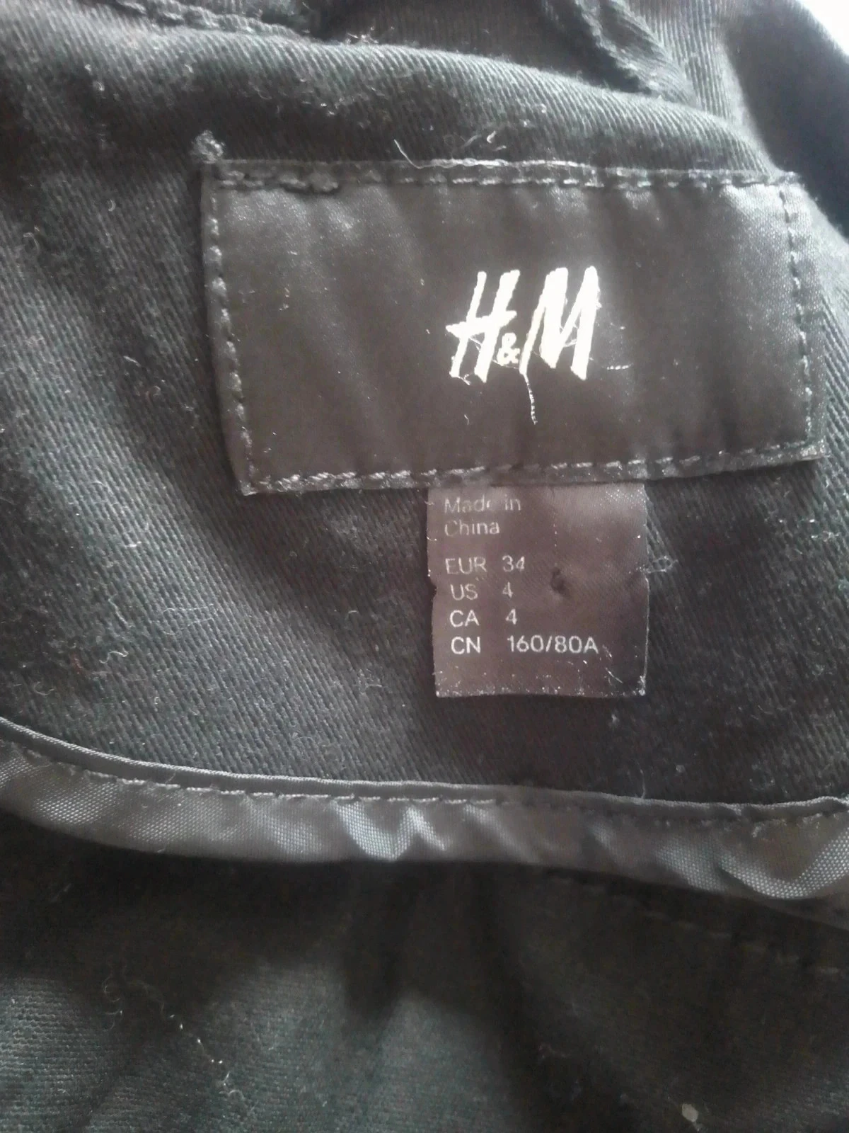 Preciosa chaqueta negra 34 H&M – photo 6